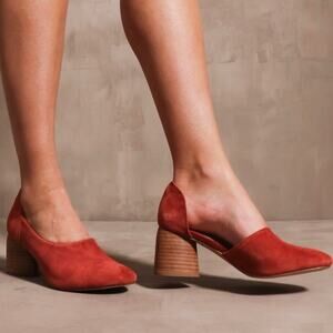 Anthropologie Silent D Novaltee D’Orsay Oval Heel Rust Suede Pumps 40 9